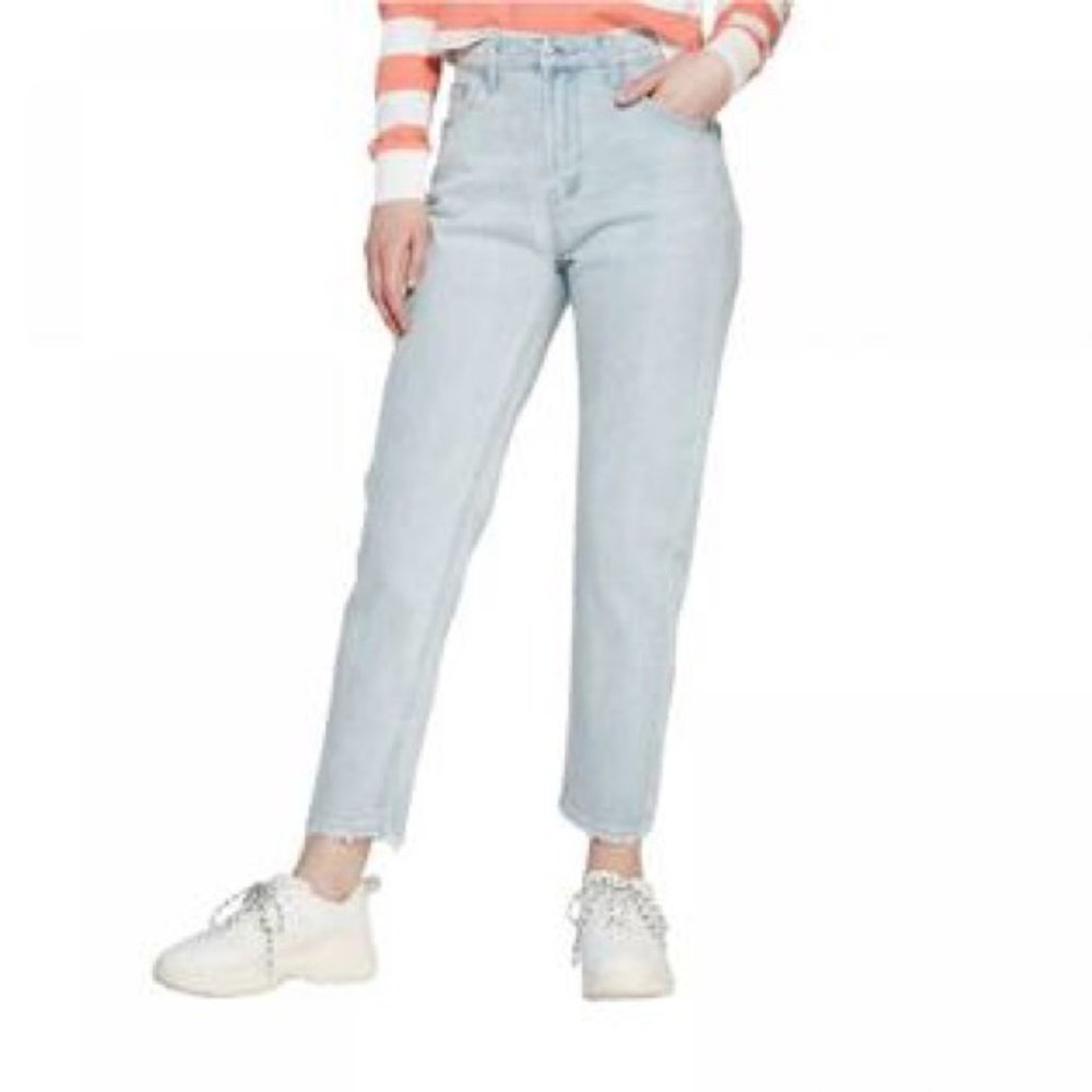 Light Wash Straight Ankle Jeans